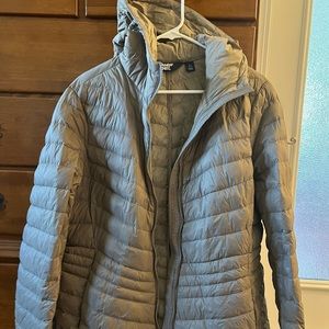 Women’s Lands End Puffer Jacket Size Large.